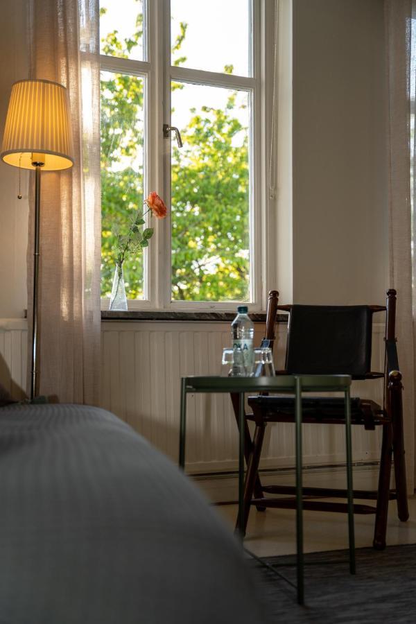 Svabesholms Kungsgards B&B Och Pensionat Stenshuvud Kivik Exterior photo