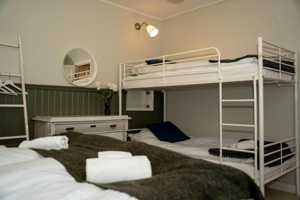 Svabesholms Kungsgards B&B Och Pensionat Stenshuvud Kivik Exterior photo